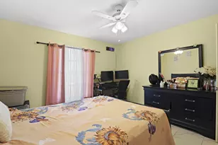 4235 Lucerne Villas Ln, Greenacres, FL 33467 - Photo 22