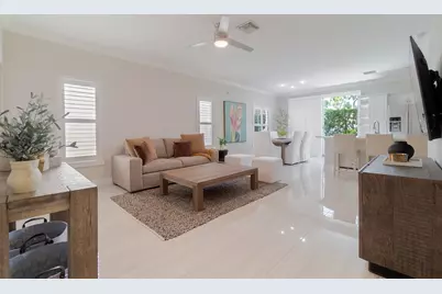 12616 Shoreline Drive, Wellington, FL 33414 - Photo 4