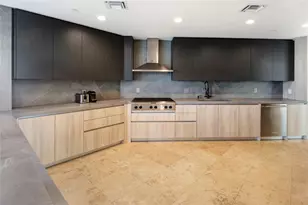 301 Hendricks Isle, Fort Lauderdale, FL 33301 - Photo 12