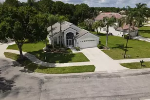 562 SW St Martins Cove, Port Saint Lucie, FL 34986 - Photo 90
