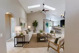 562 SW St Martins Cove, Port Saint Lucie, FL 34986 - Photo 14