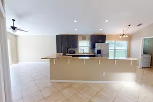 562 SW St Martins Cove, Port Saint Lucie, FL 34986 - Photo 6
