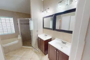 562 SW St Martins Cove, Port Saint Lucie, FL 34986 - Photo 24