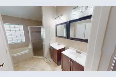 562 SW Saint Martins Cove, Port Saint Lucie, FL 34986 - Photo 16