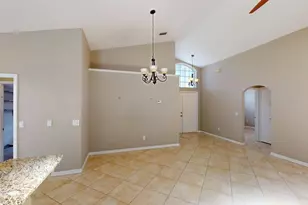 562 SW St Martins Cove, Port Saint Lucie, FL 34986 - Photo 18