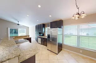 562 SW St Martins Cove, Port Saint Lucie, FL 34986 - Photo 8