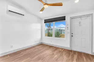 4011 36th Ct, West Palm Beach, FL 33407 - Photo 6
