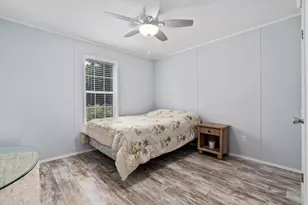 8011 SE Skylark Ave, Hobe Sound, FL 33455 - Photo 18