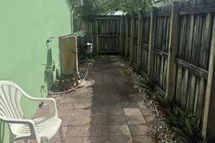 1641 NW 36th Ct, Oakland Park, FL 33309 - Photo 6