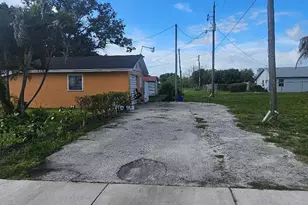 800 NW 1st St, Delray Beach, FL 33444 - Photo 4