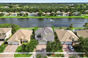 9526 Wrangler Dr, Lake Worth, FL 33467 - Photo 2