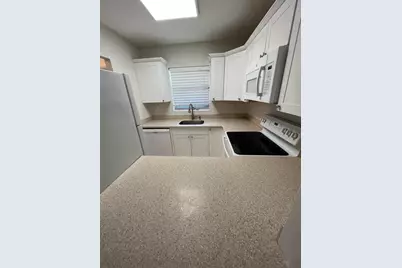 540 SE 2nd Avenue, Deerfield Beach, FL 33441 - Photo 4