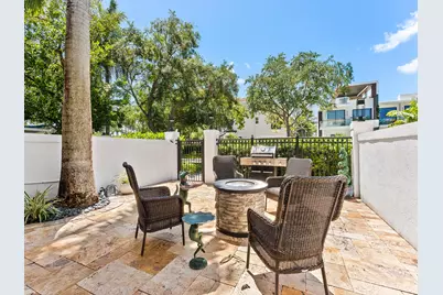 1806 NE 26th Avenue, Fort Lauderdale, FL 33305 - Photo 4