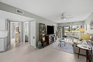 2069 NE Collins Cir, Jensen Beach, FL 34957 - Photo 8