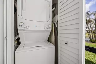 2069 NE Collins Cir, Jensen Beach, FL 34957 - Photo 18