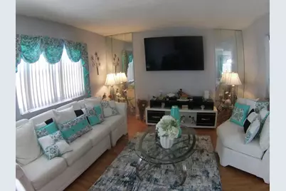 275 Monaco F, Delray Beach, FL 33446 - Photo 4