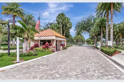 5800 Camino Del Sol #Apt 106, Boca Raton, FL 33433 - Photo 34