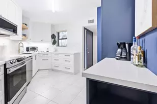 5800 Camino Del Sol, Boca Raton, FL 33433 - Photo 1