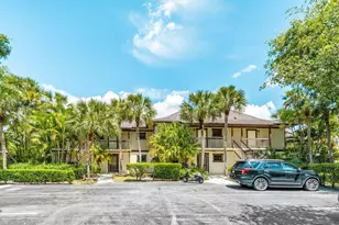 13334 Polo Club Rd, Wellington, FL 33414 - Photo 28