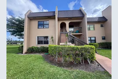 130 Lake Nancy Drive #101, West Palm Beach, FL 33411 - Photo 2