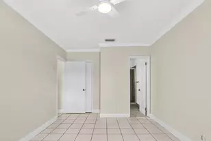 3421 NE 15th Ave, Oakland Park, FL 33334 - Photo 20