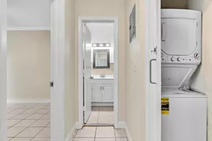 3421 NE 15th Ave, Oakland Park, FL 33334 - Photo 16
