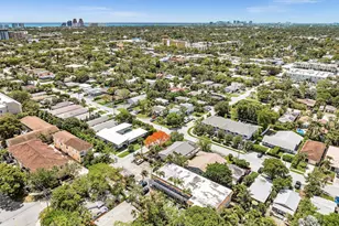 3421 NE 15th Ave, Oakland Park, FL 33334 - Photo 8