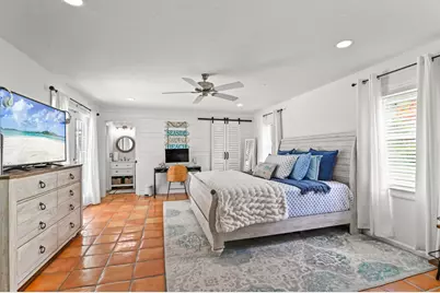 5637 Lago Del Sol Drive, Wellington, FL 33449 - Photo 14