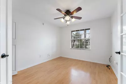 112 Laurel Way, Royal Palm Beach, FL 33411 - Photo 10