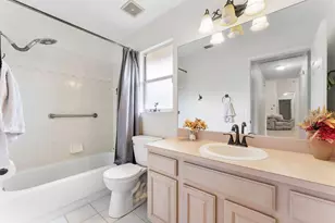 112 Laurel Way, Royal Palm Beach, FL 33411 - Photo 18