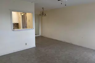 220 Berkshire K, West Palm Beach, FL 33417 - Photo 2