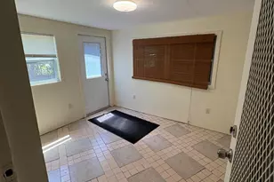 422 S Arnold Ave, Lantana, FL 33462 - Photo 4