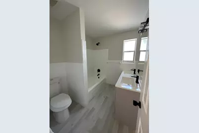 7761 NW 15th Court, Pembroke Pines, FL 33024 - Photo 8