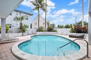 6941 Carlyle Ave, Miami Beach, FL 33141 - Photo 2