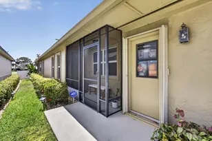 5954 SE Franklin Pl, Hobe Sound, FL 33455 - Photo 8