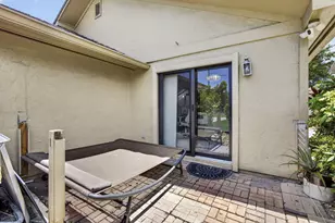 5954 SE Franklin Pl, Hobe Sound, FL 33455 - Photo 4