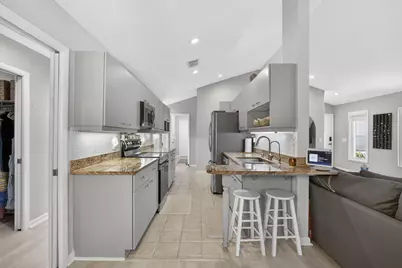 5954 SE Franklin Place, Hobe Sound, FL 33455 - Photo 14