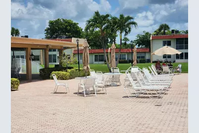 314 Lake Dora Drive, West Palm Beach, FL 33411 - Photo 18