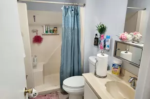 314 Lake Dora Dr, West Palm Beach, FL 33411 - Photo 10