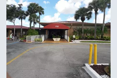 314 Lake Dora Drive, West Palm Beach, FL 33411 - Photo 1