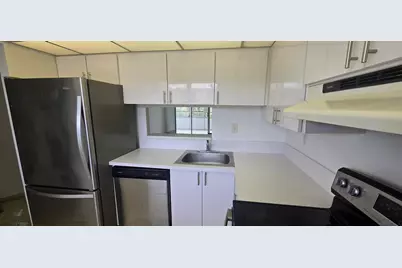 4851 NW 26th Court #338, Lauderdale Lakes, FL 33313 - Photo 8
