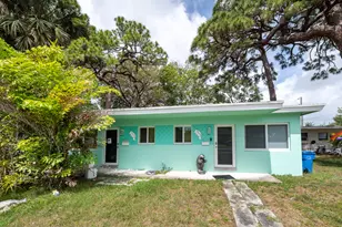 3467 NE 13th Ave, Oakland Park, FL 33334 - Photo 2