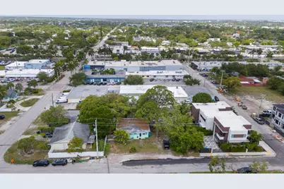 3467 NE 13th Avenue #Ab, Oakland Park, FL 33334 - Photo 6