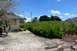8540 NW 16th St, Pembroke Pines, FL 33024 - Photo 8