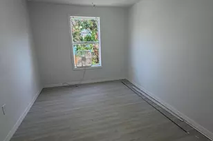 311 N 11th St, Fort Pierce, FL 34950 - Photo 12