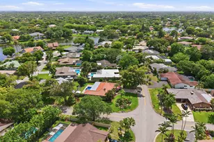 9922 NW 19th St, Coral Springs, FL 33071 - Photo 50