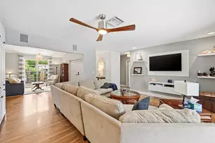 9922 NW 19th St, Coral Springs, FL 33071 - Photo 14