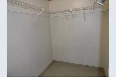 3640 N 56th Avenue #401, Hollywood, FL 33021 - Photo 8