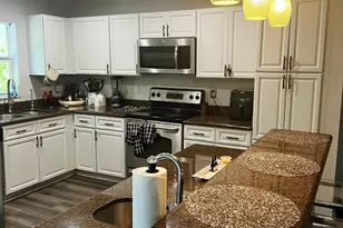 425 NE 1st St, Pompano Beach, FL 33060 - Photo 6