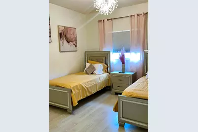 425 NE 1st Street, Pompano Beach, FL 33060 - Photo 10